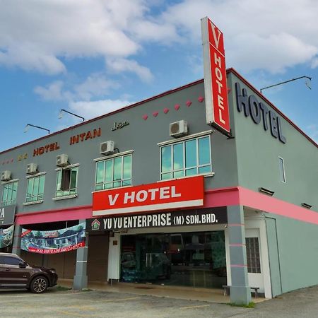 V Hotel Teluk Intan Eksteriør bilde