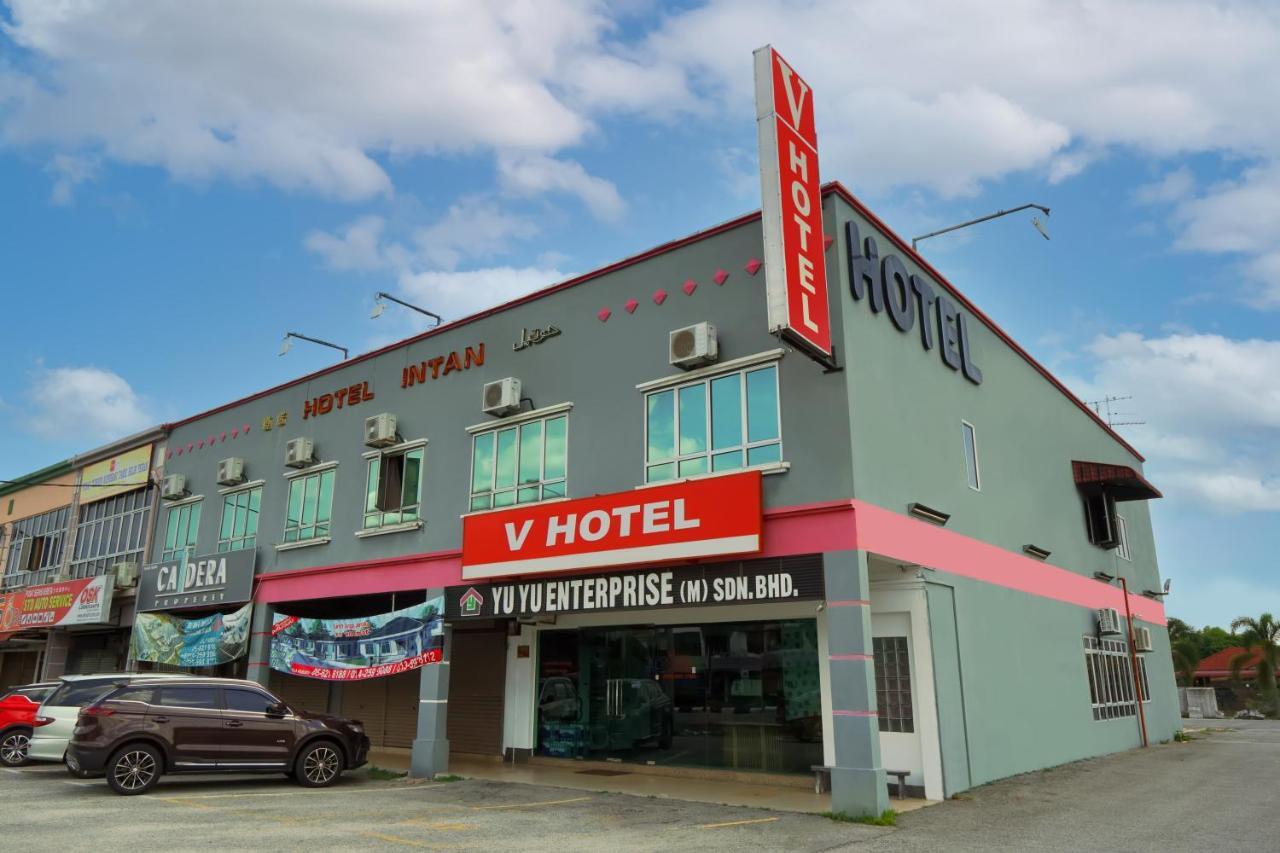 V Hotel Teluk Intan Eksteriør bilde